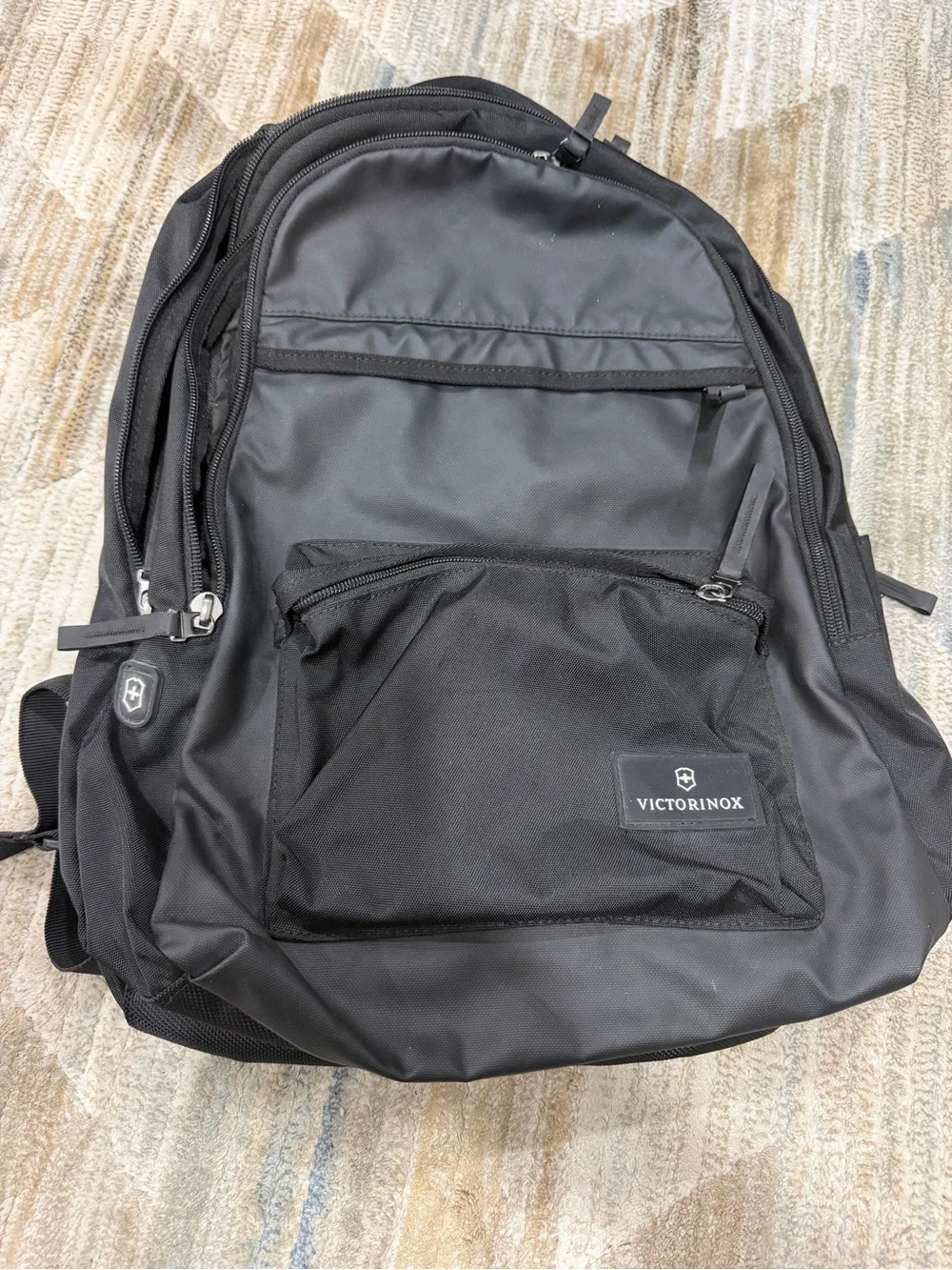 Victorinox Black Men's Everyday Backpack with Multiple Compartments
